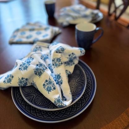Blue Bouquet and Stripe Napkin Set